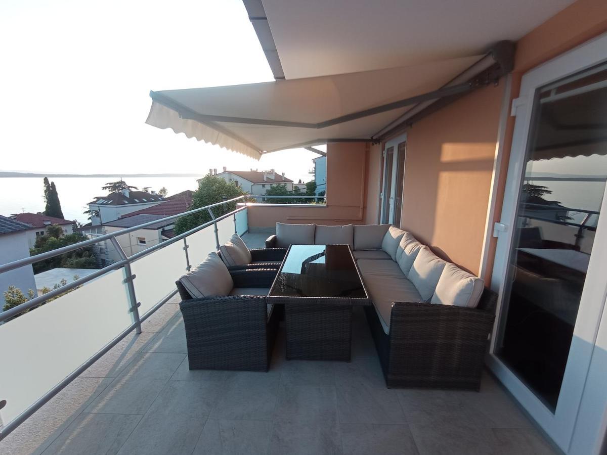 Vila Zdenka Apartmants Crikvenica Eksteriør bilde